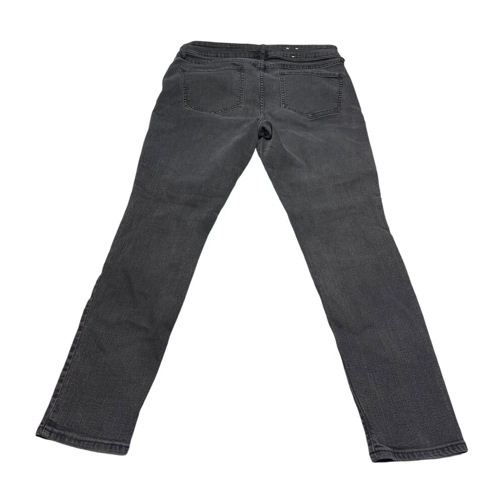 Old Navy Jeans Women's 16 Black Denim Cotton Super Skinny Leg Classic Mid-Rise - Picture 3 of 8